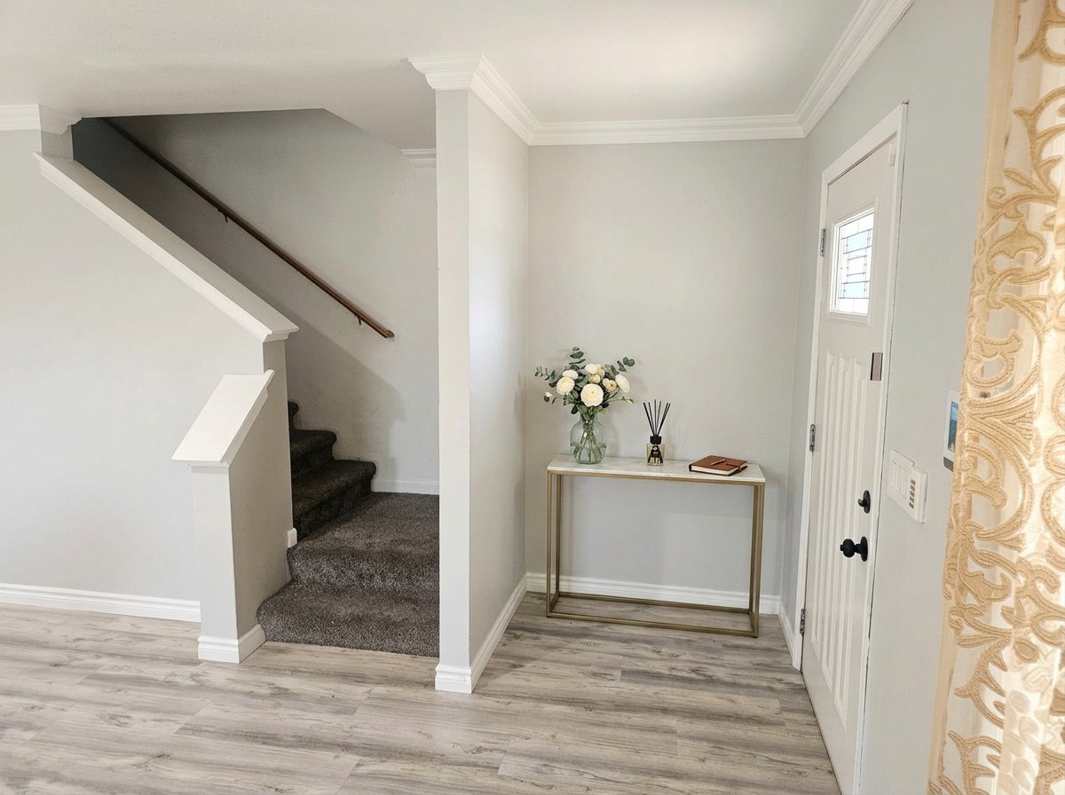 Entryway looking into the home